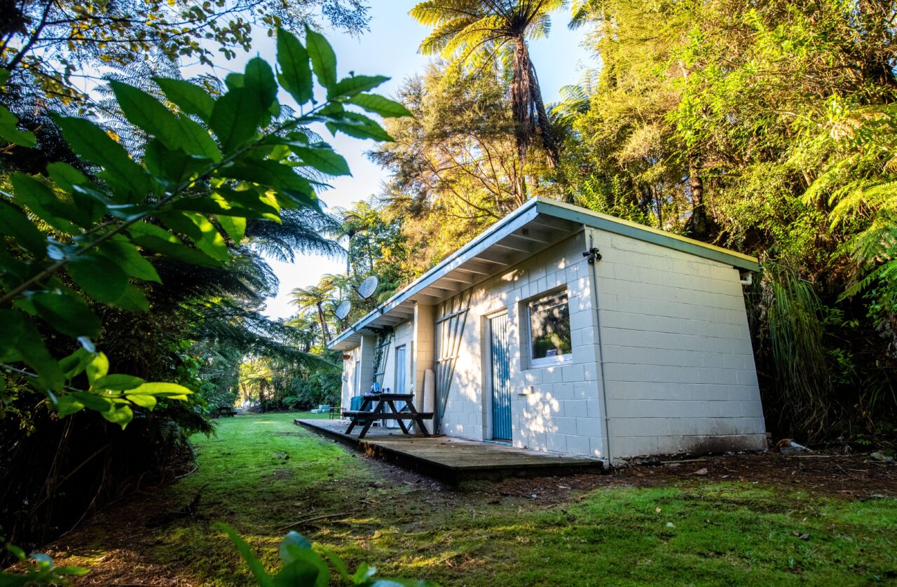 Gallery Sapphire Springs